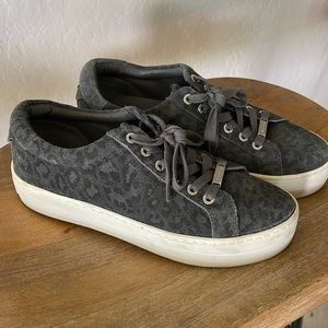 J/Slides Suede Gray Cheetah Sneaker